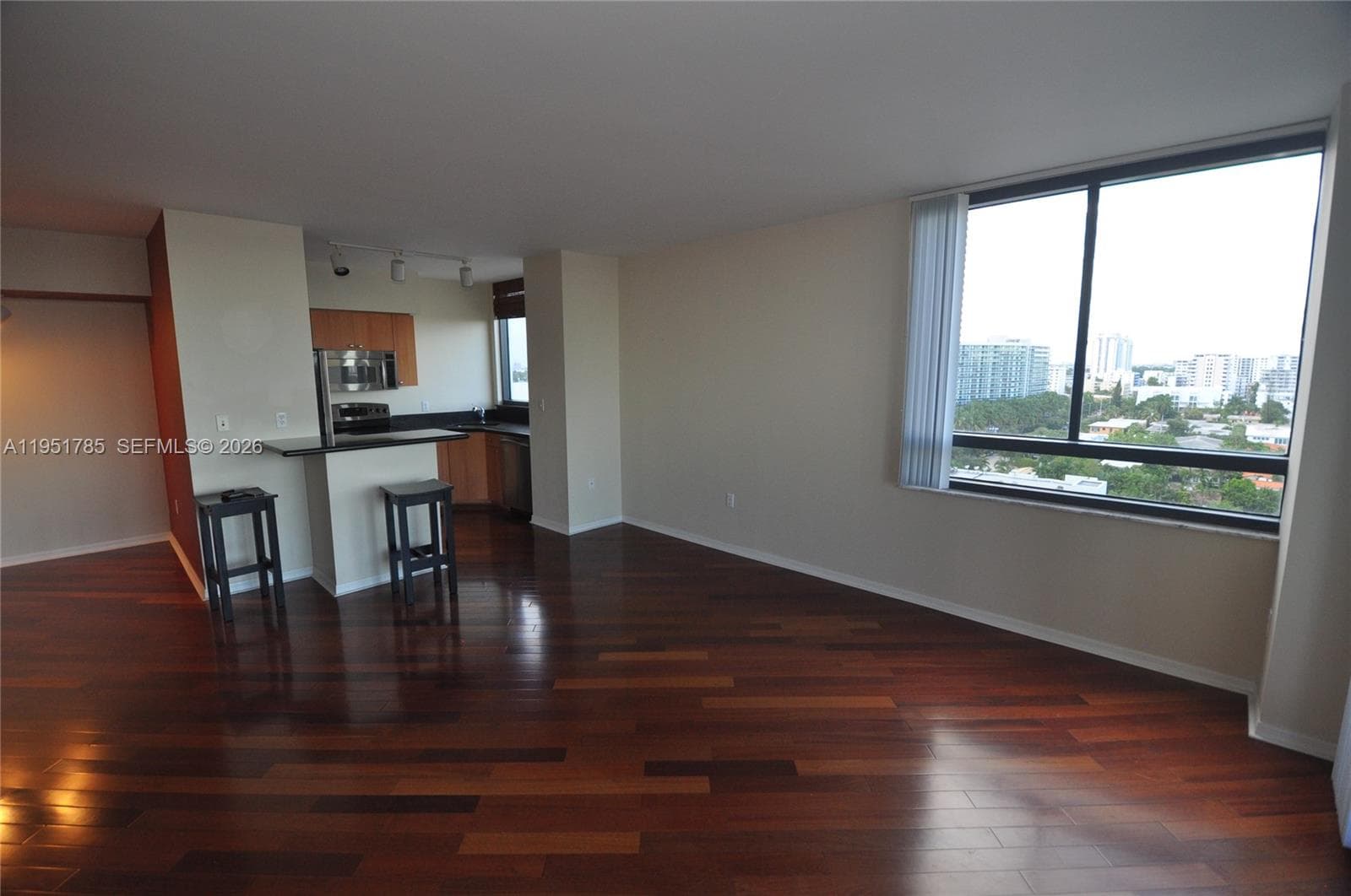 THE WAVERLY AT SOUTH BEAC · #1113 in Miami Beach - Photo 11