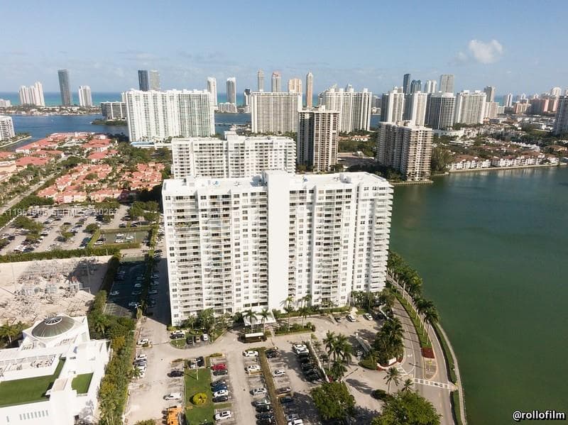 Admirals Port · #709W in Aventura - Photo 1