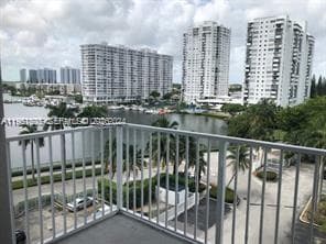Admirals Port · #709W in Aventura - Photo 14