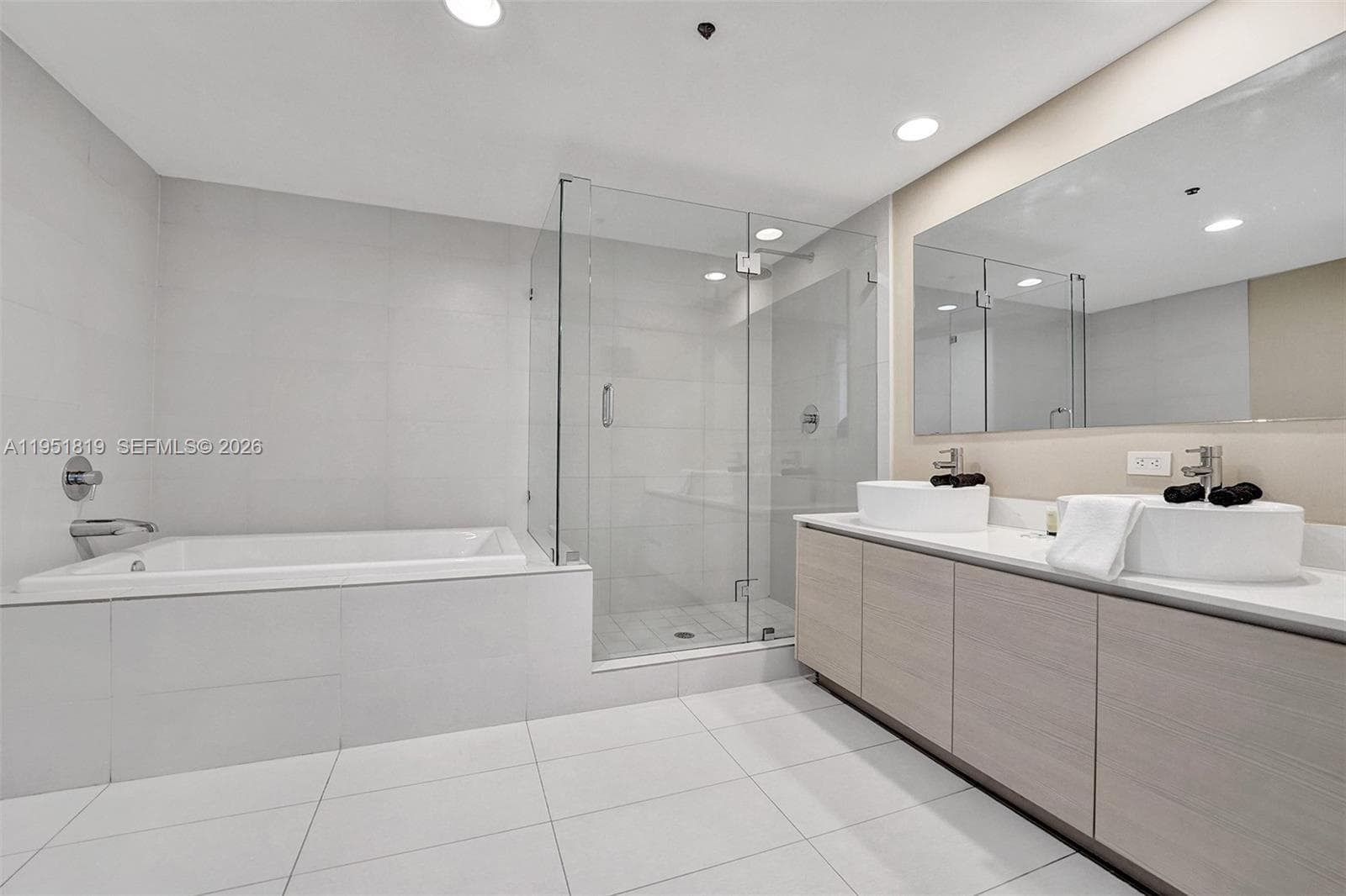 BEACHWALK CONDOMINIUM · #T3201 in Hallandale Beach - Photo 46