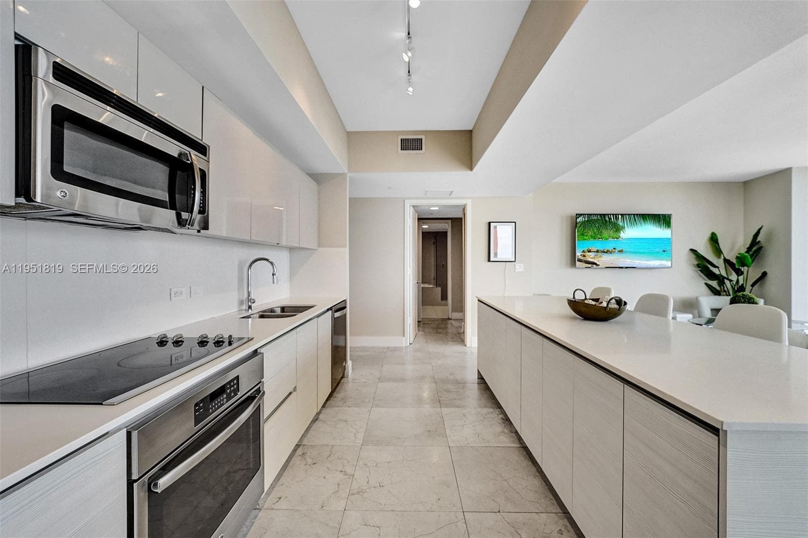 BEACHWALK CONDOMINIUM · #T3201 in Hallandale Beach - Photo 22