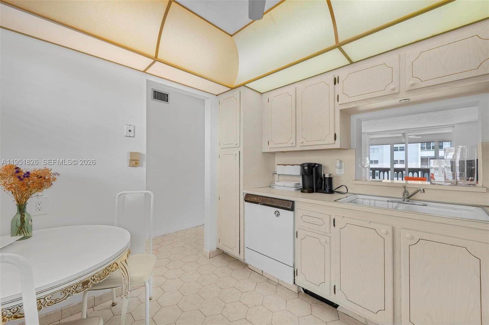 Meadowbrook · #407 in Hallandale Beach - Photo 12