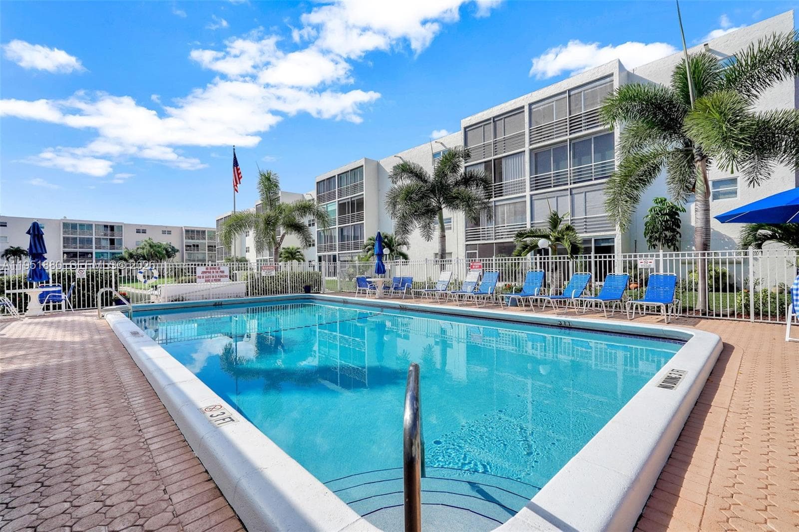MEADOWBROOK LAKE · #103 in Dania Beach - Photo 62