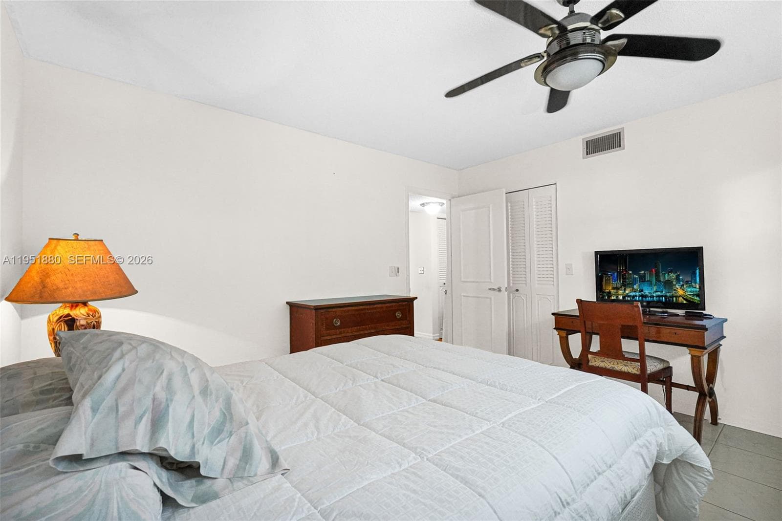 MEADOWBROOK LAKE · #103 in Dania Beach - Photo 12