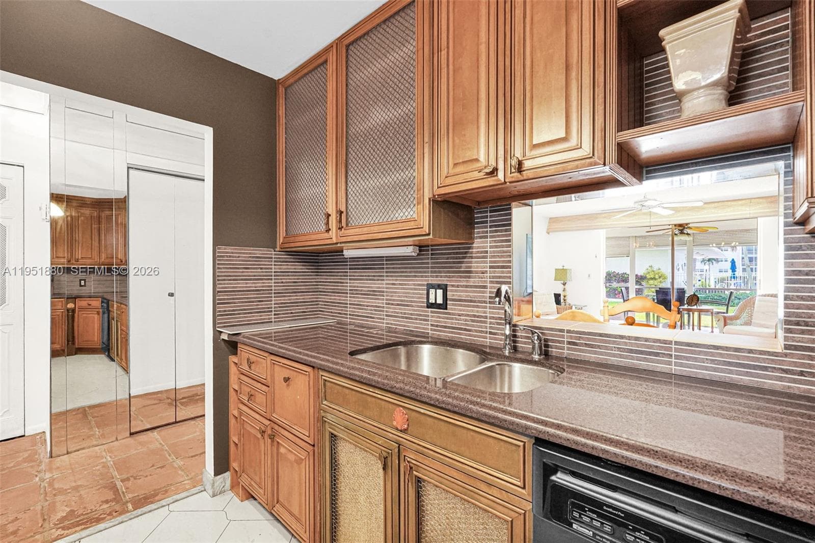 MEADOWBROOK LAKE · #103 in Dania Beach - Photo 22