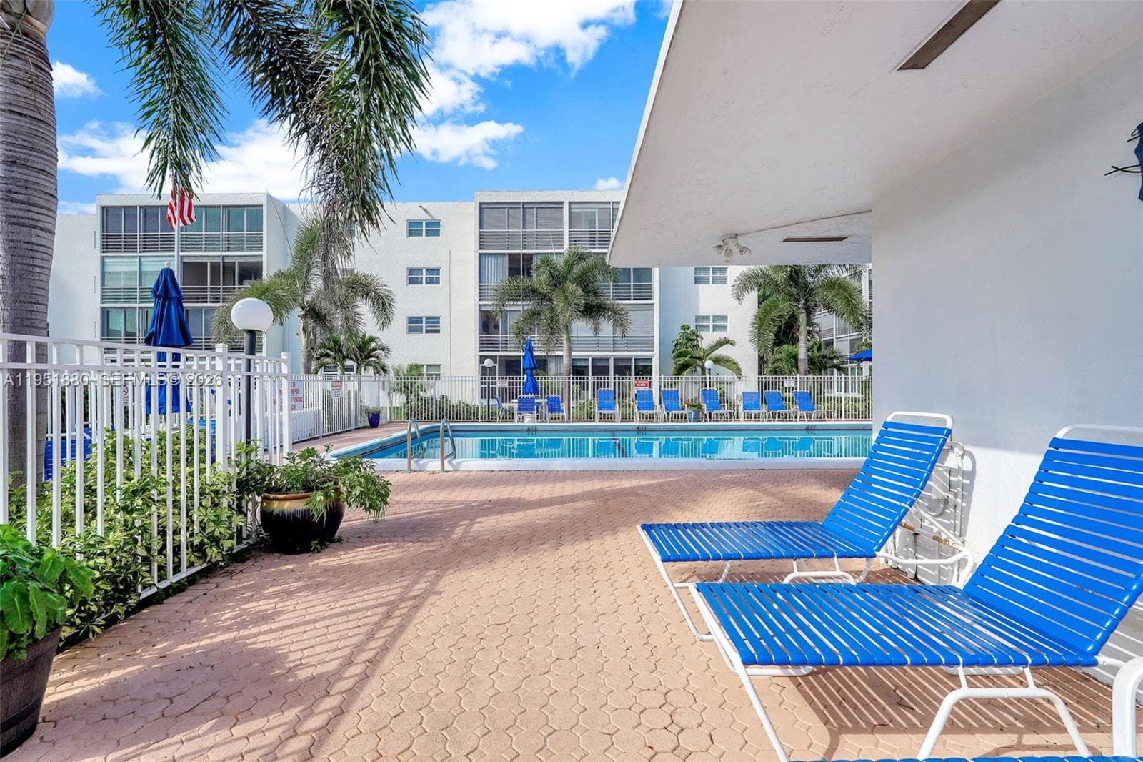 MEADOWBROOK LAKE · #103 in Dania Beach - Photo 66