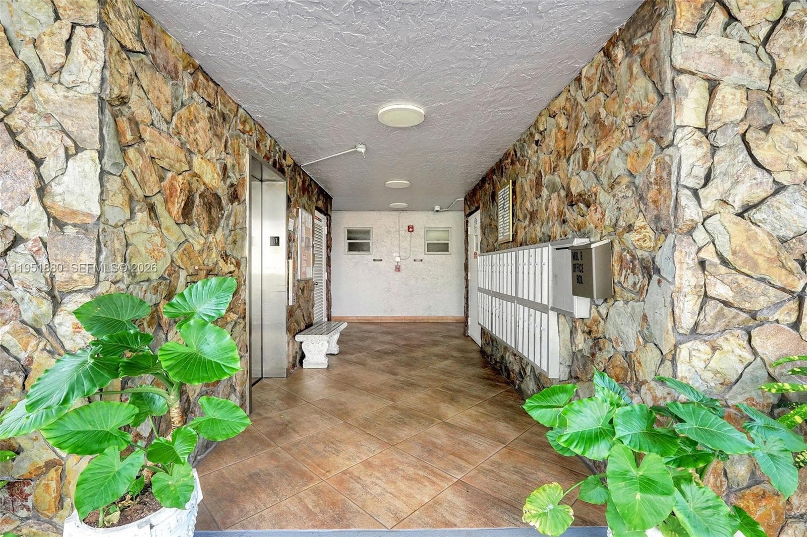 MEADOWBROOK LAKE · #103 in Dania Beach - Photo 49