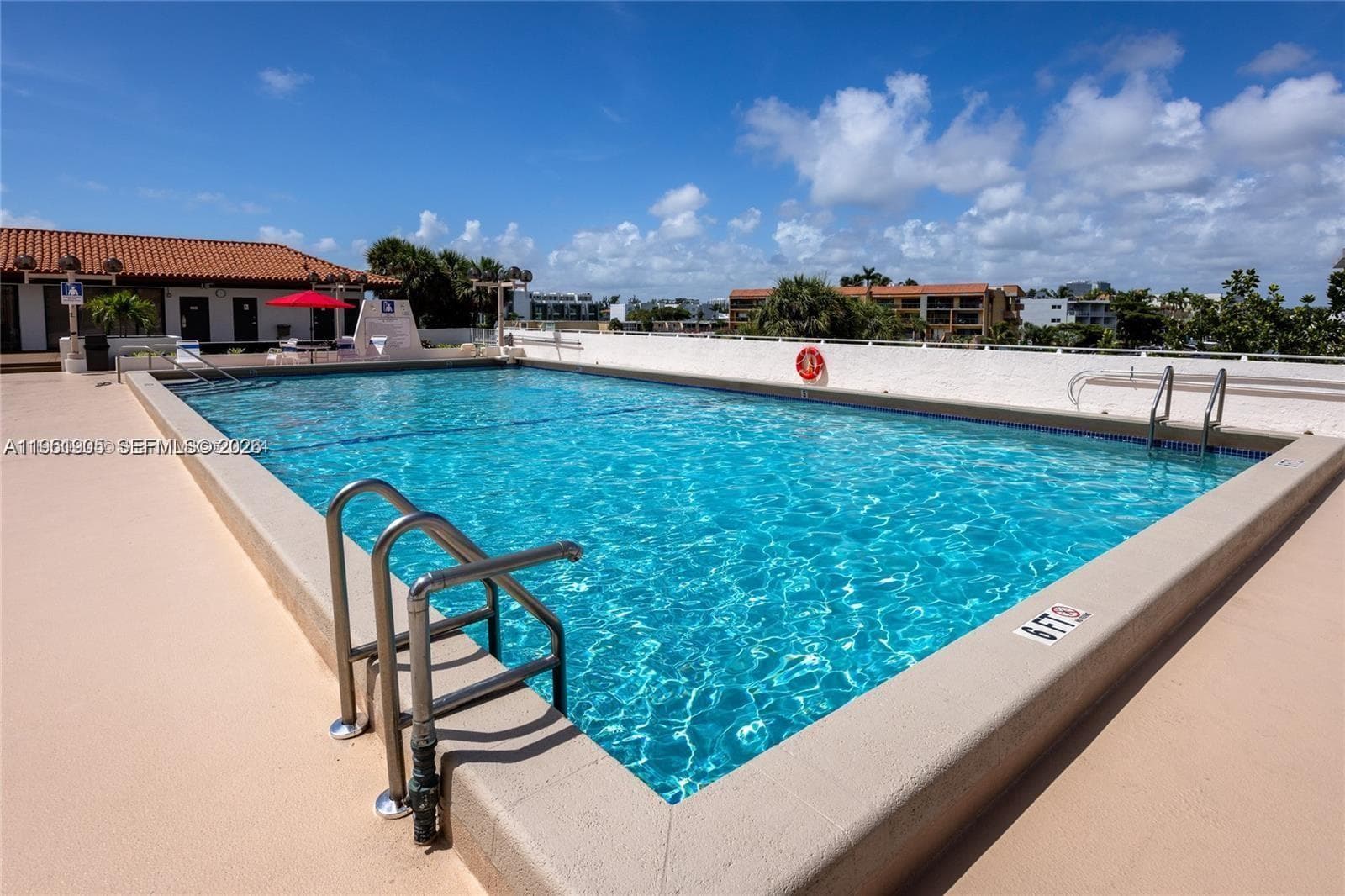 WINSTON TOWERS 700 CONDO · #714 in Sunny Isles Beach - Photo 32