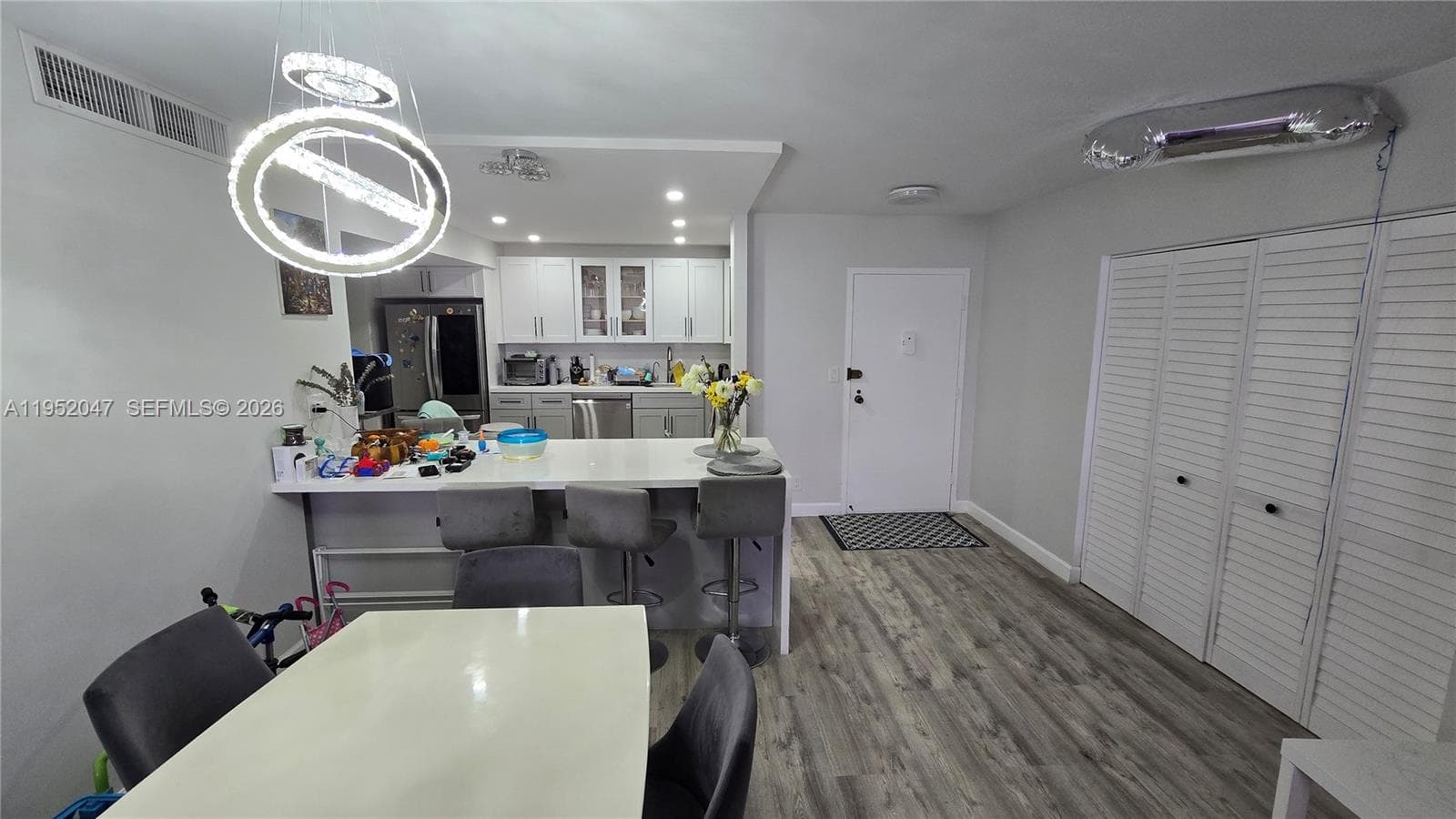 OLYMPUS CONDO · #2312 in Hallandale Beach - Photo 2