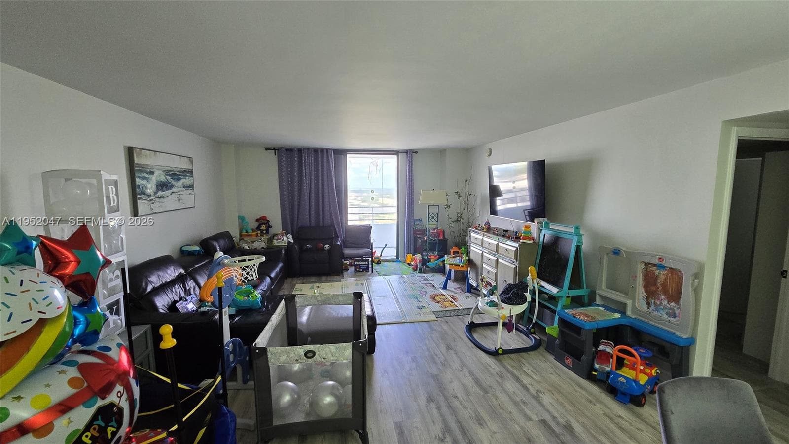 OLYMPUS CONDO · #2312 in Hallandale Beach - Photo 8