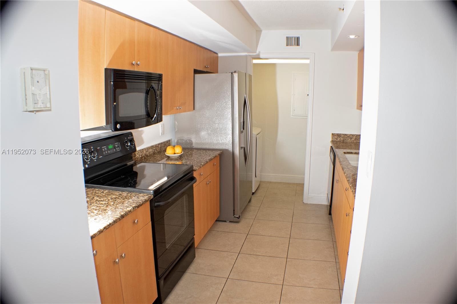 THE COLLINS CONDO · #1224 in Miami Beach - Photo 9
