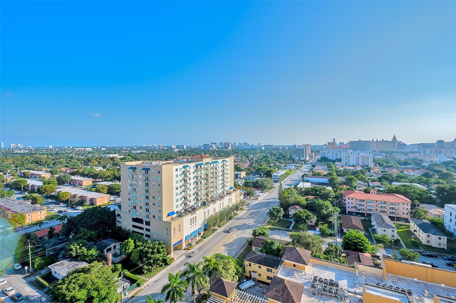 PUERTA DE PALMAS CONDO · #1606 in Coral Gables - Photo 22