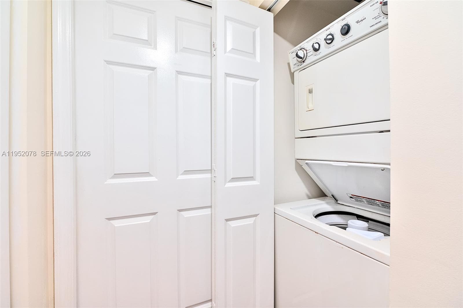 PUERTA DE PALMAS CONDO · #1606 in Coral Gables - Photo 10