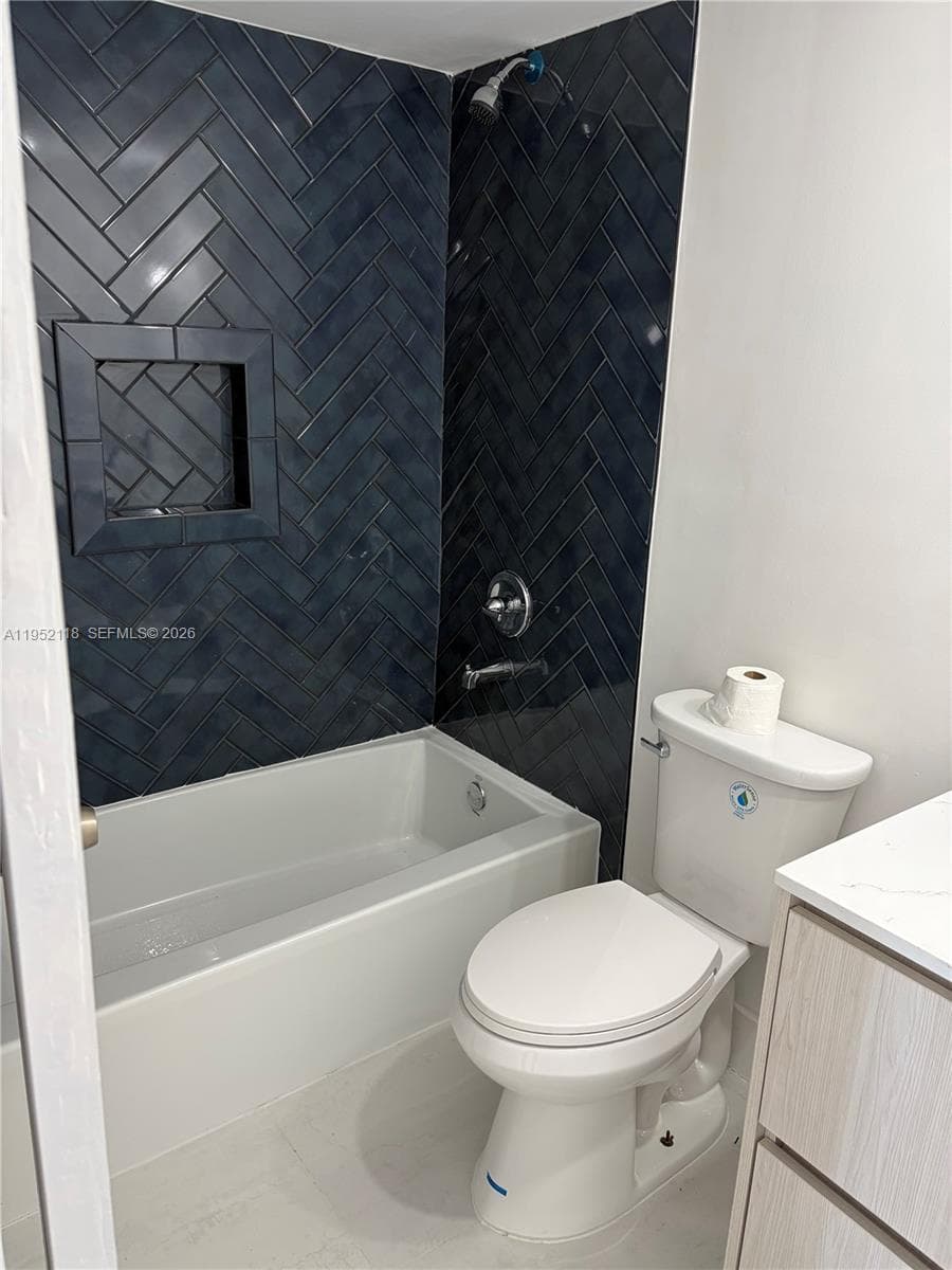 BAYVIEW TERR CONDO · #1102 in Miami Beach - Photo 10