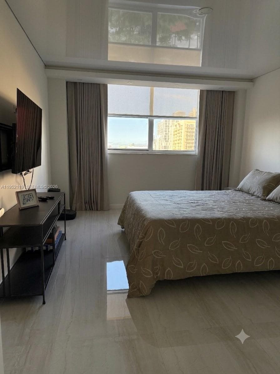 Wiston Tower 600 · #911 in Sunny Isles Beach - Photo 9