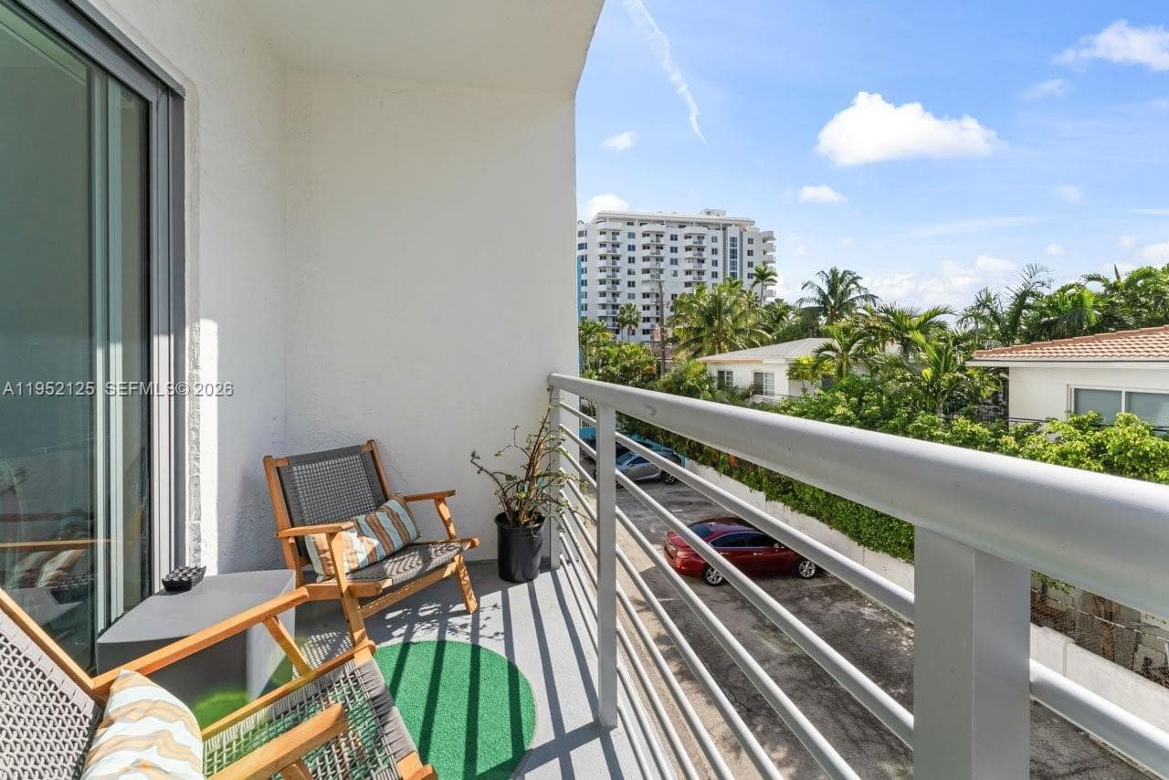 LINCOLN BAY TOWERS CONDO · #307 in Miami Beach - Photo 15