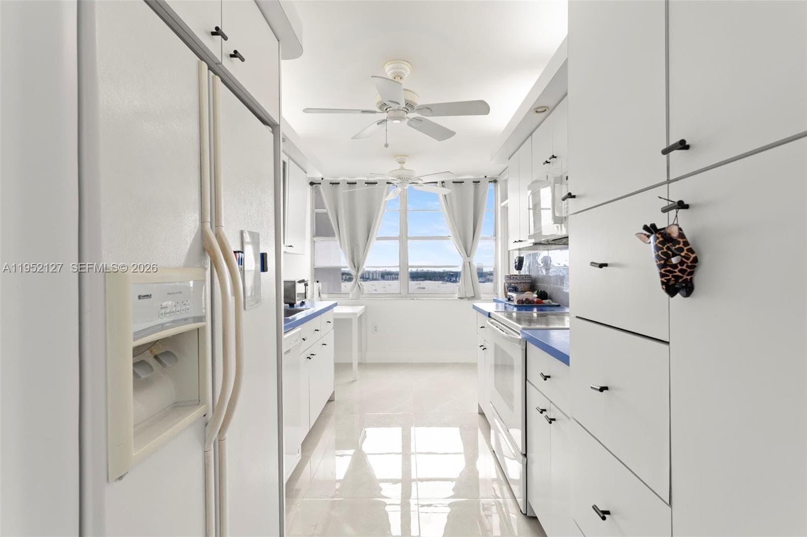 DEL PRADO MARINA · #1604 in Aventura - Photo 4
