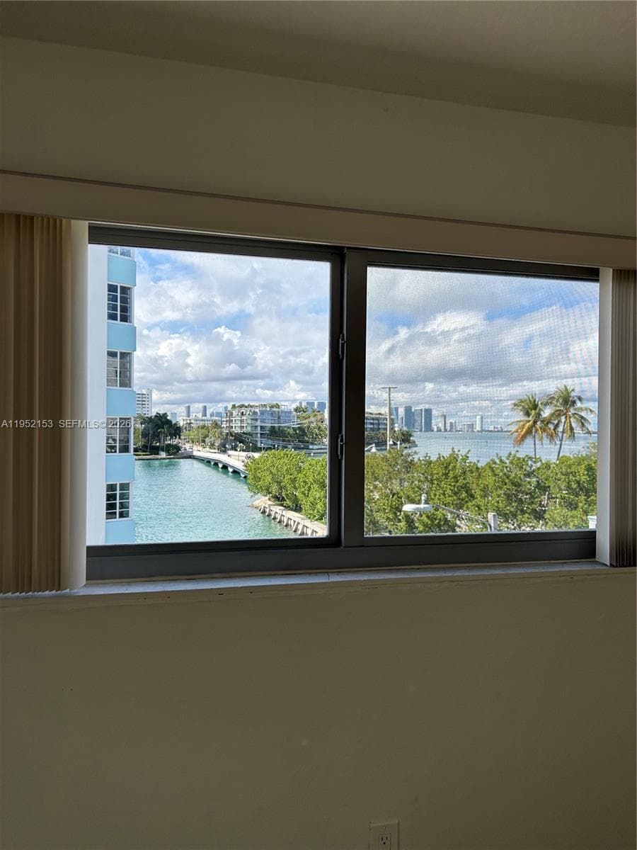 ARCADIA CONDO · #405 in Miami Beach - Photo 17