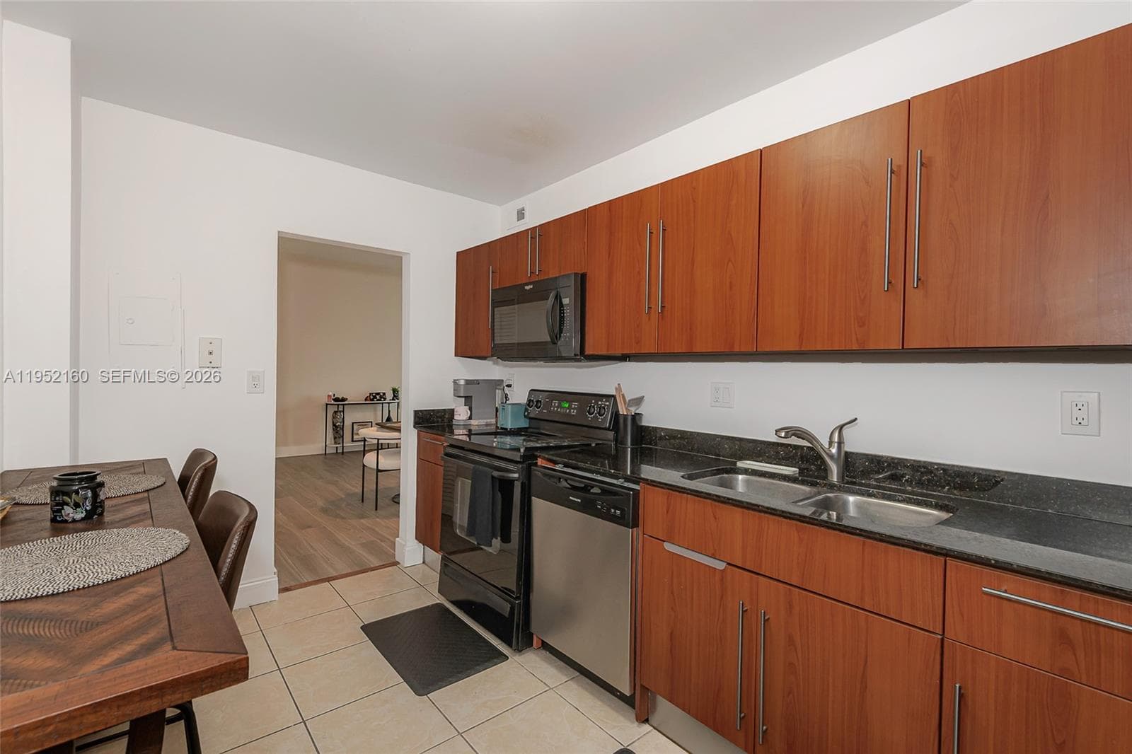 RESIDENCES ON HOLLYWOOD · #1639 in Hollywood - Photo 12