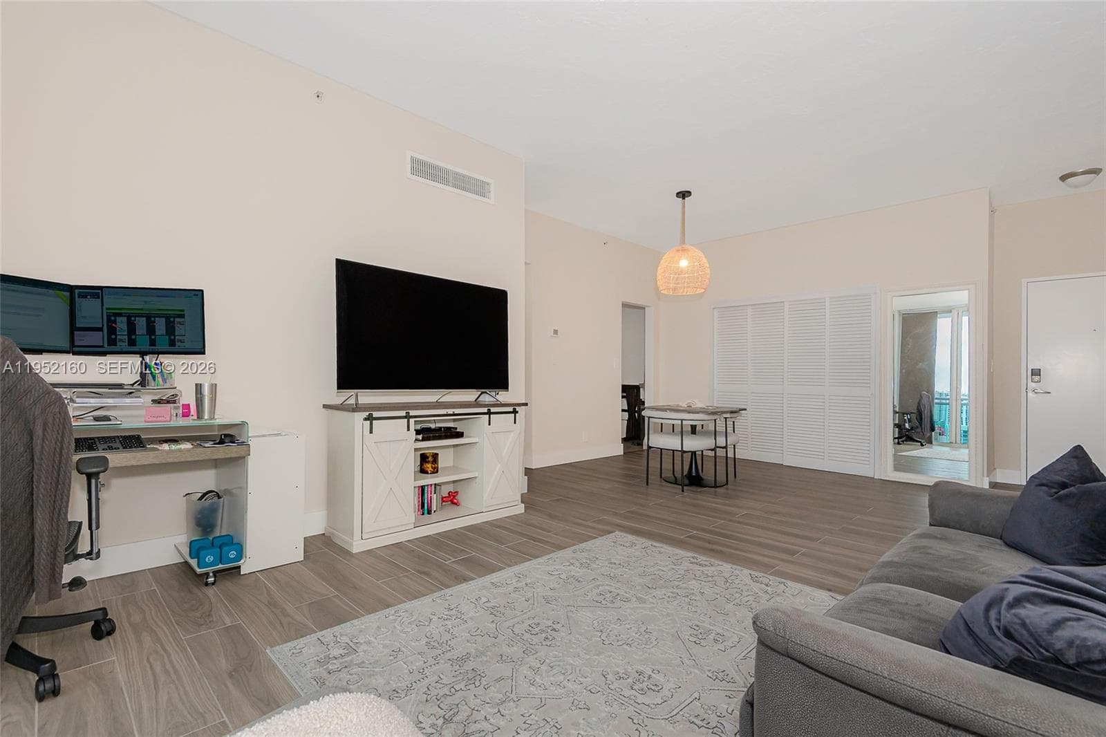 RESIDENCES ON HOLLYWOOD · #1639 in Hollywood - Photo 20