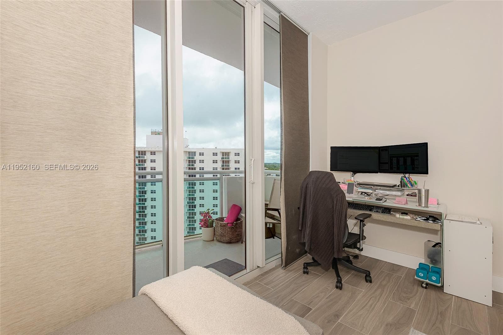 RESIDENCES ON HOLLYWOOD · #1639 in Hollywood - Photo 18