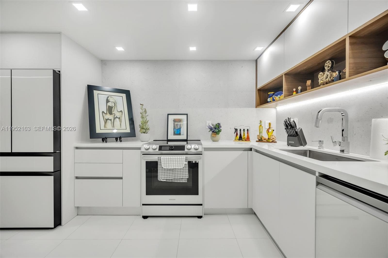 BOSTON PLAZA CONDO · #304 in Miami Beach - Photo 10