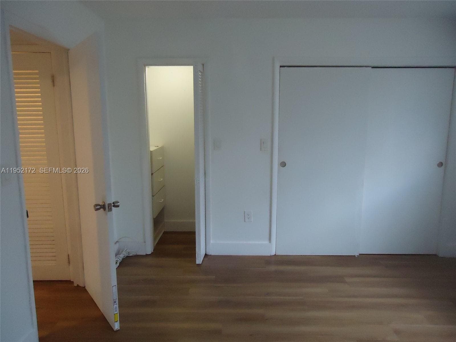 NO BAY WHITE HOUSE NO 1 C · #A110 in North Bay Village - Photo 11