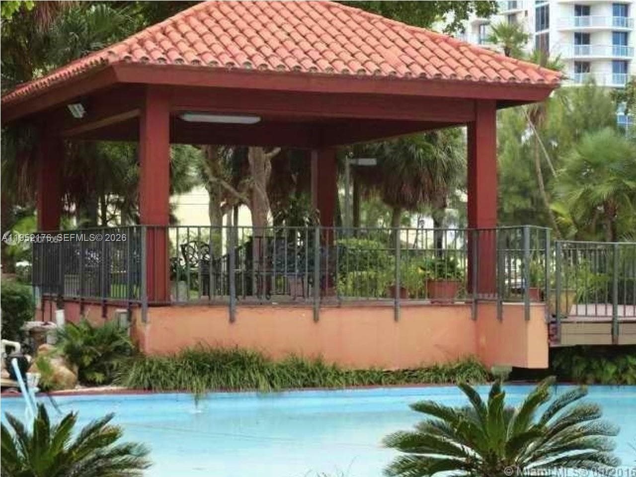 Winston Towers · #906 in Sunny Isles Beach - Photo 11