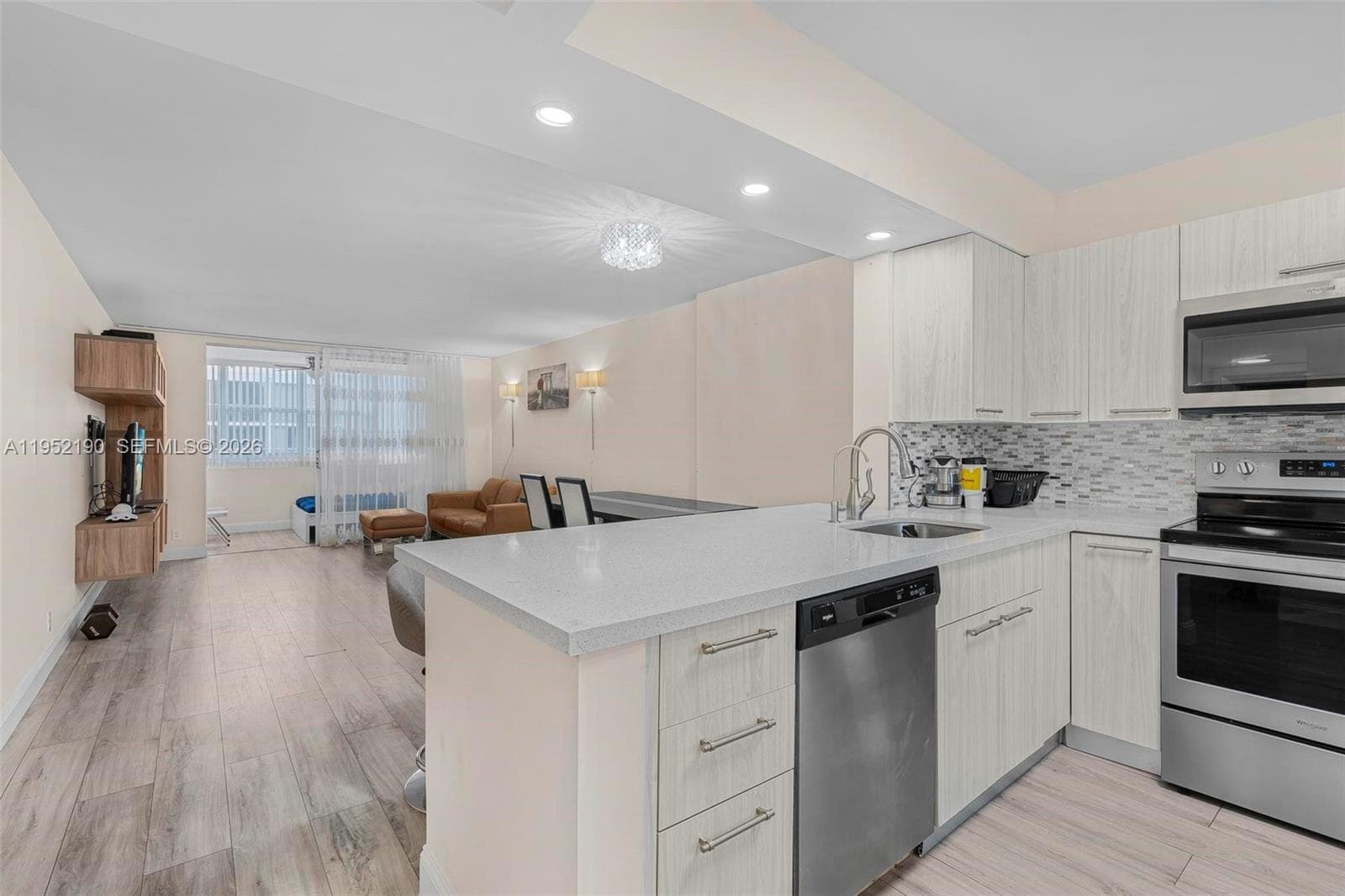 MEADOWBROOK TOWERS CONDO · #603 in Hallandale Beach - Photo 4