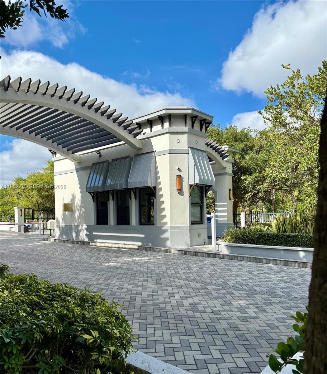 POINCIANA ISLAND · #1620 in Sunny Isles Beach - Photo 42