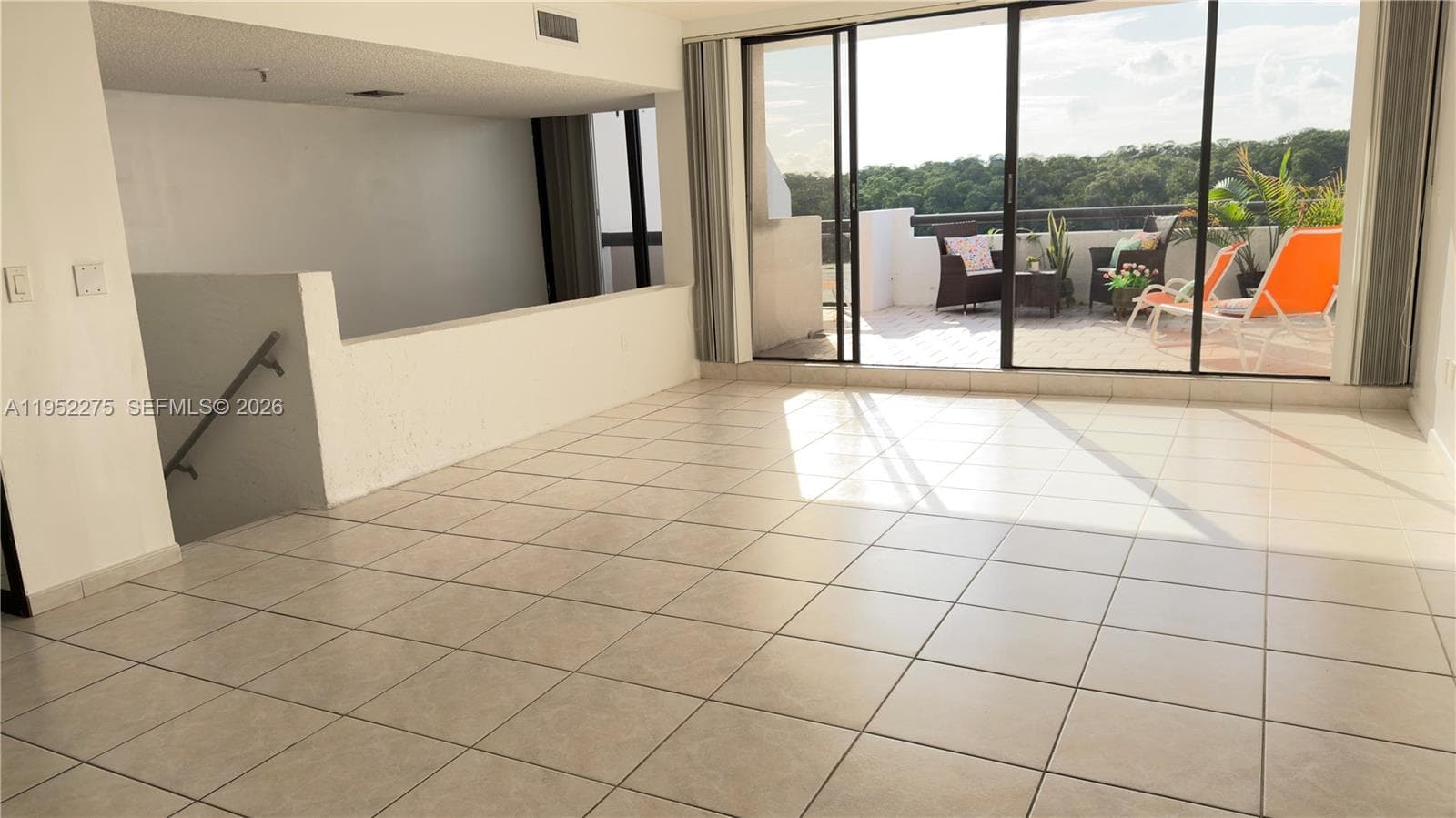 POINCIANA ISLAND · #1620 in Sunny Isles Beach - Photo 12
