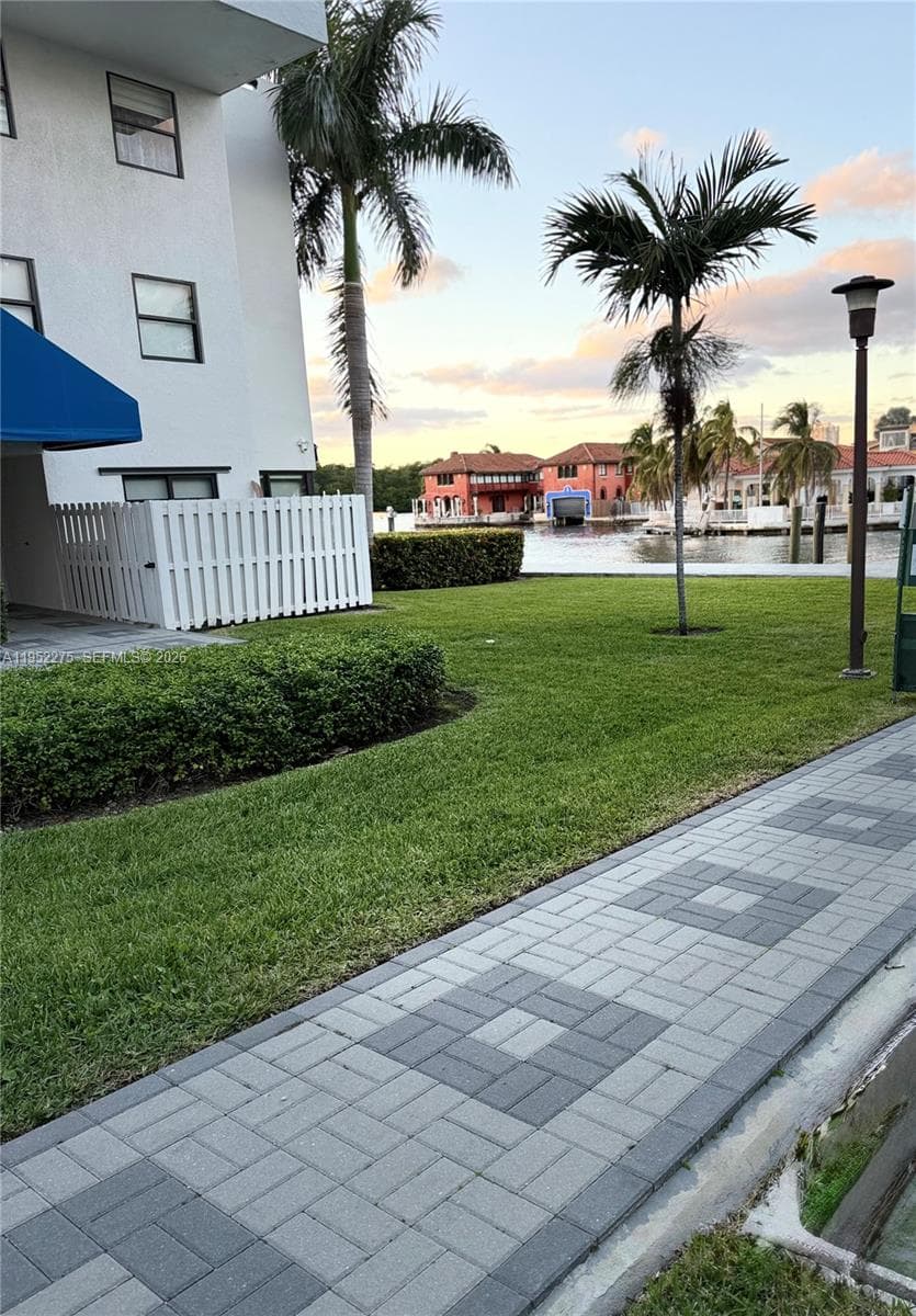 POINCIANA ISLAND · #1620 in Sunny Isles Beach - Photo 41