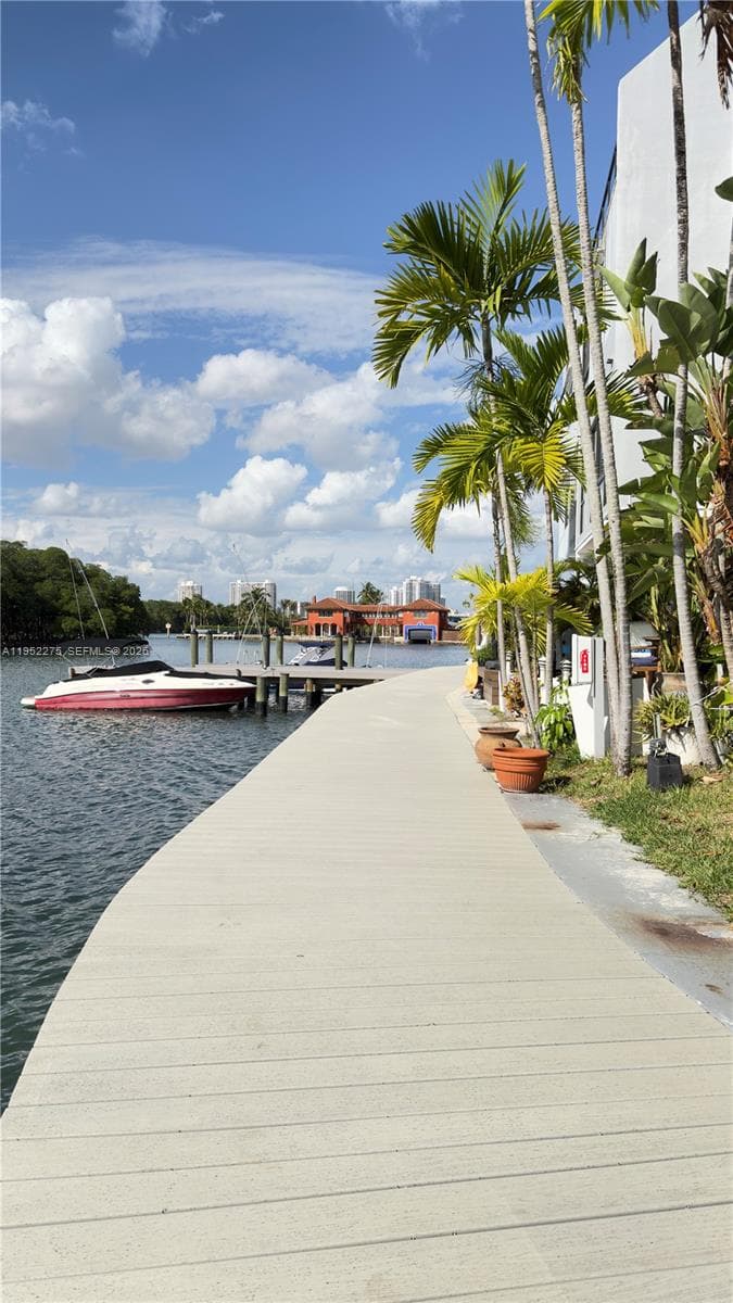 POINCIANA ISLAND · #1620 in Sunny Isles Beach - Photo 55