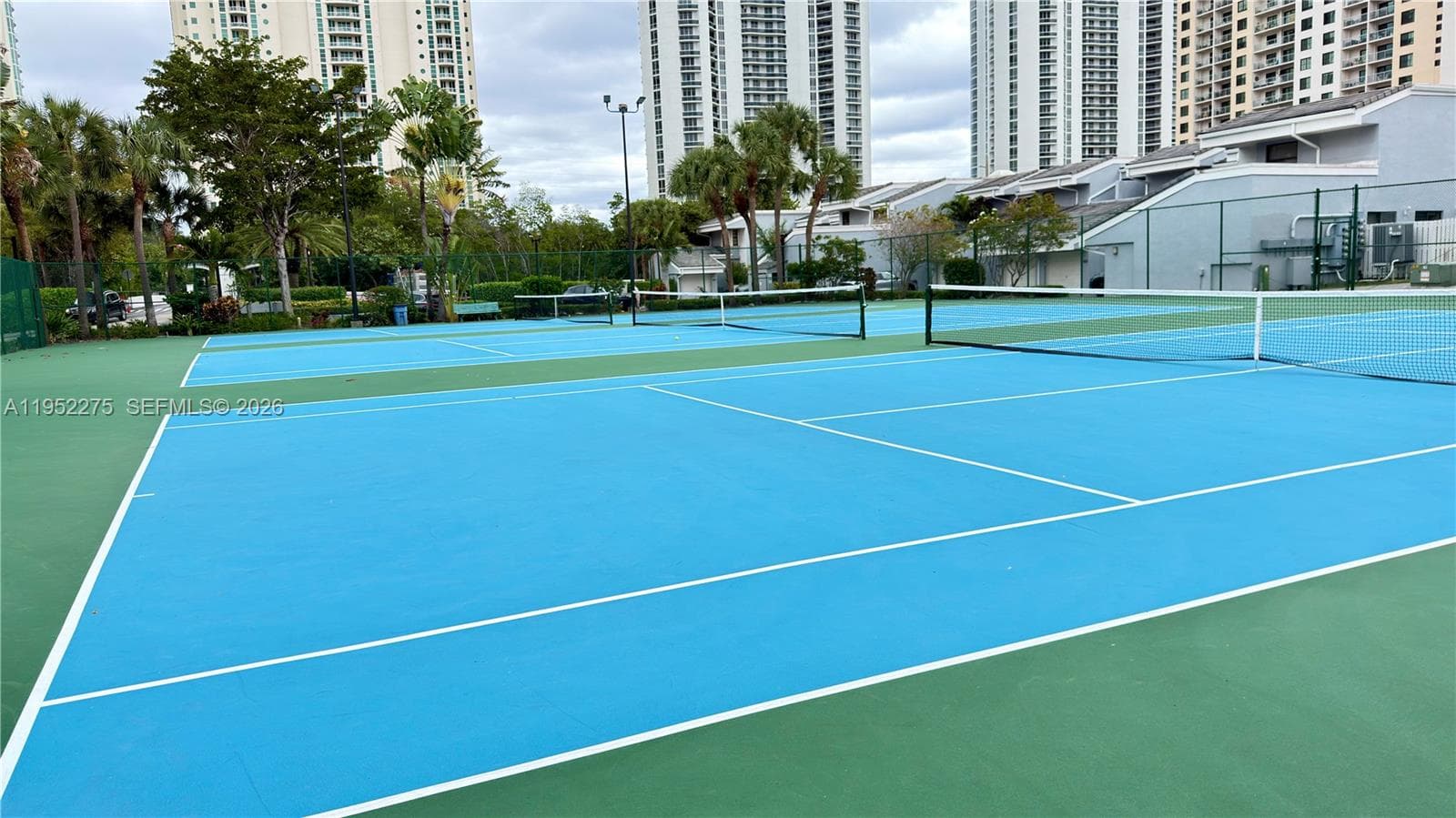POINCIANA ISLAND · #1620 in Sunny Isles Beach - Photo 54