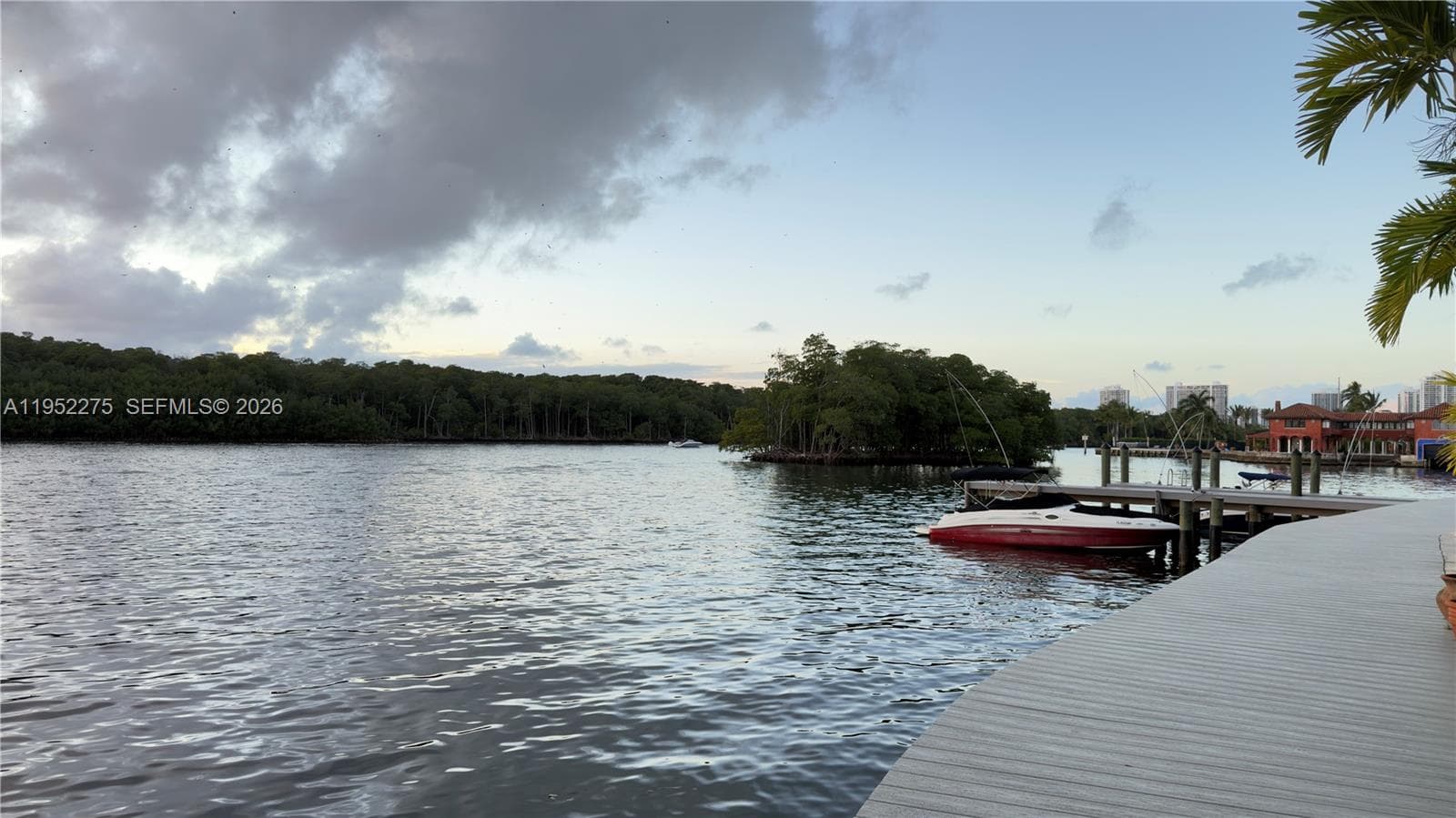 POINCIANA ISLAND · #1620 in Sunny Isles Beach - Photo 11
