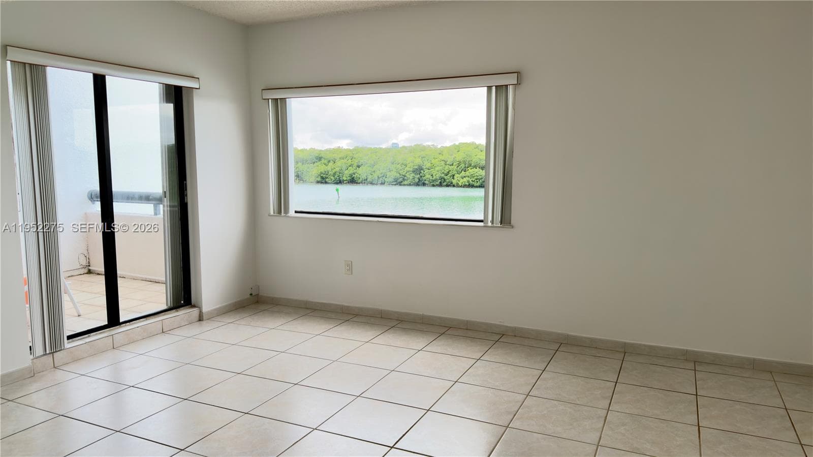 POINCIANA ISLAND · #1620 in Sunny Isles Beach - Photo 31