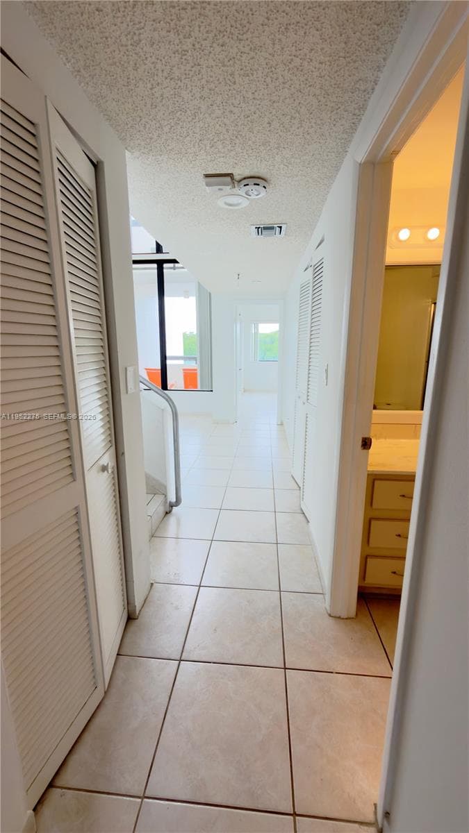POINCIANA ISLAND · #1620 in Sunny Isles Beach - Photo 25