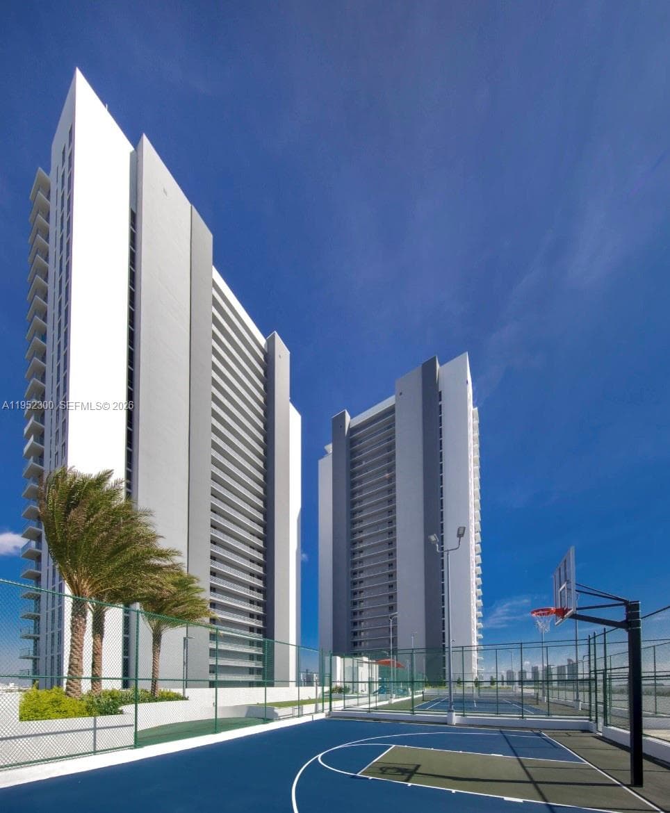 The Harbour · #3217 in North Miami Beach - Photo 61