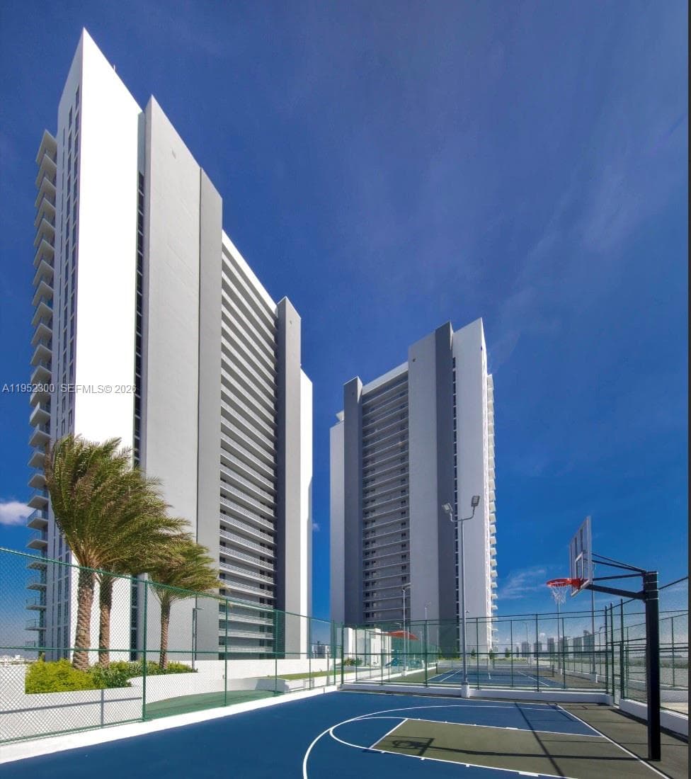 The Harbour · #3217 in North Miami Beach - Photo 55