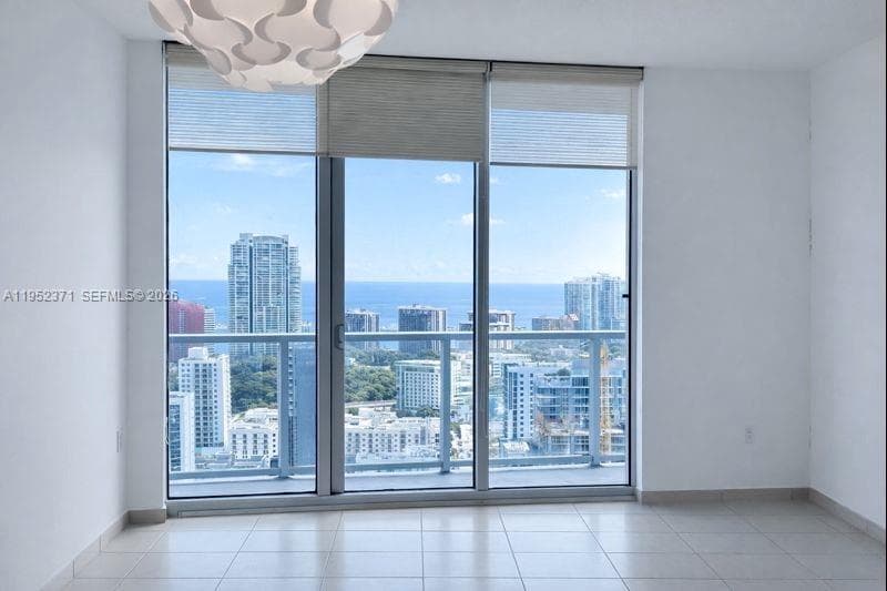 Latitude on the River · #3704 in Miami - Photo 7