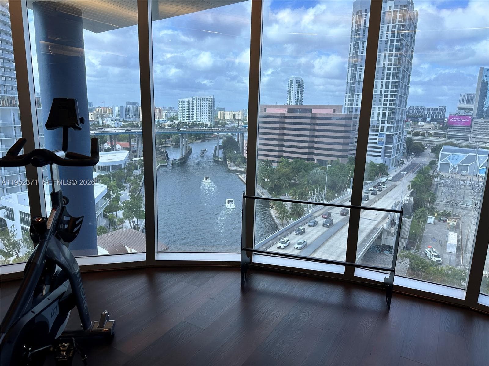 Latitude on the River · #3704 in Miami - Photo 20