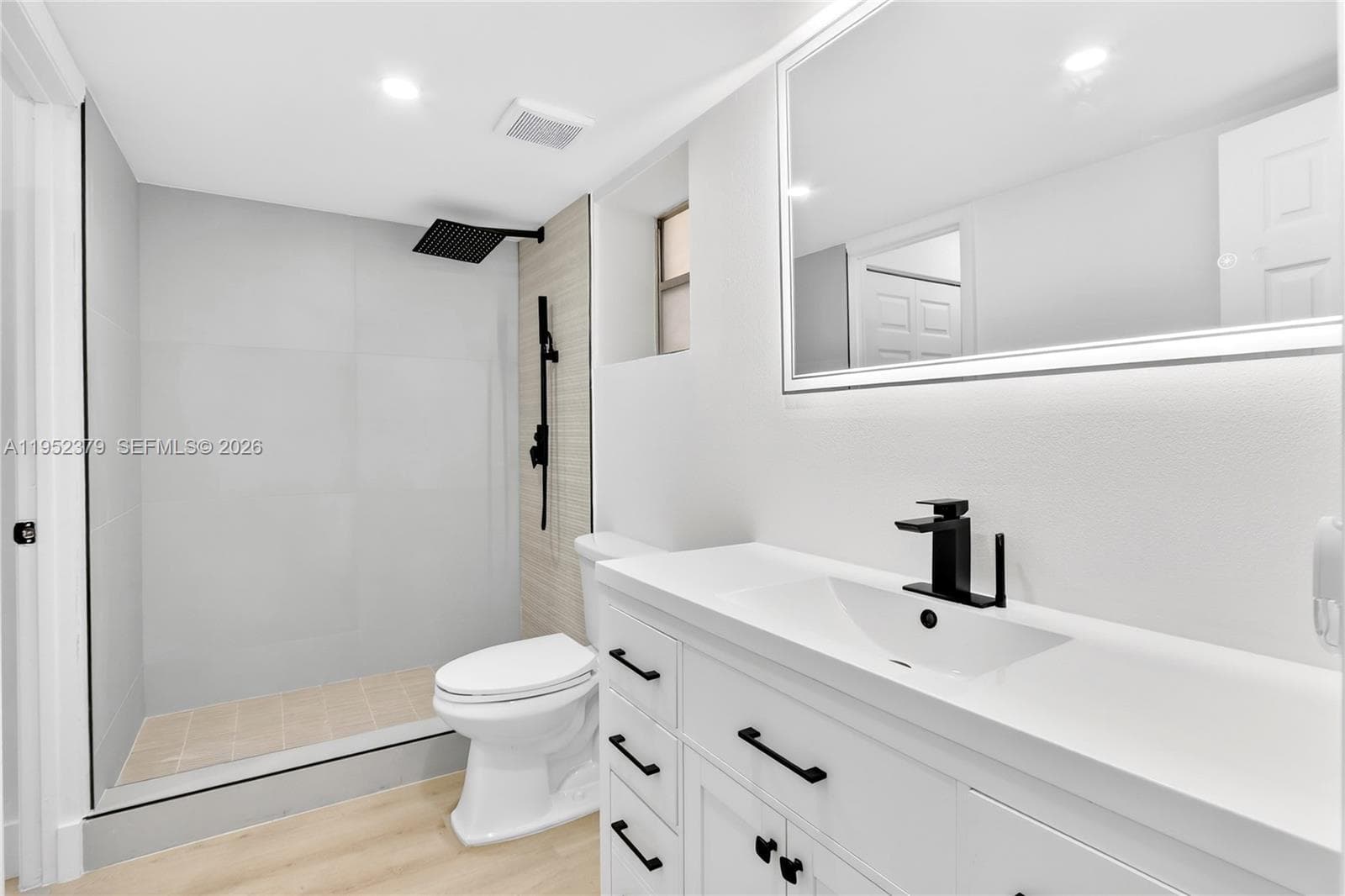 FOURTH GULFSTREAM GARDEN · #114 in Hallandale Beach - Photo 6