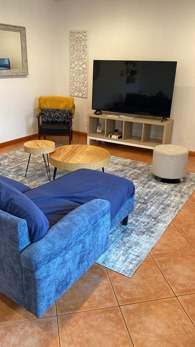 COLONIAL MANOR WEST APART · #307 in Fort Lauderdale - Photo 12