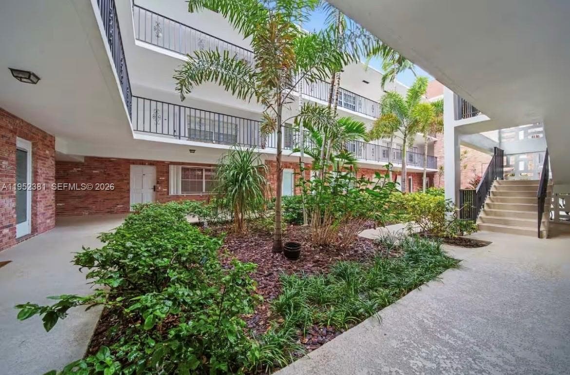 COLONIAL MANOR WEST APART · #307 in Fort Lauderdale - Photo 14
