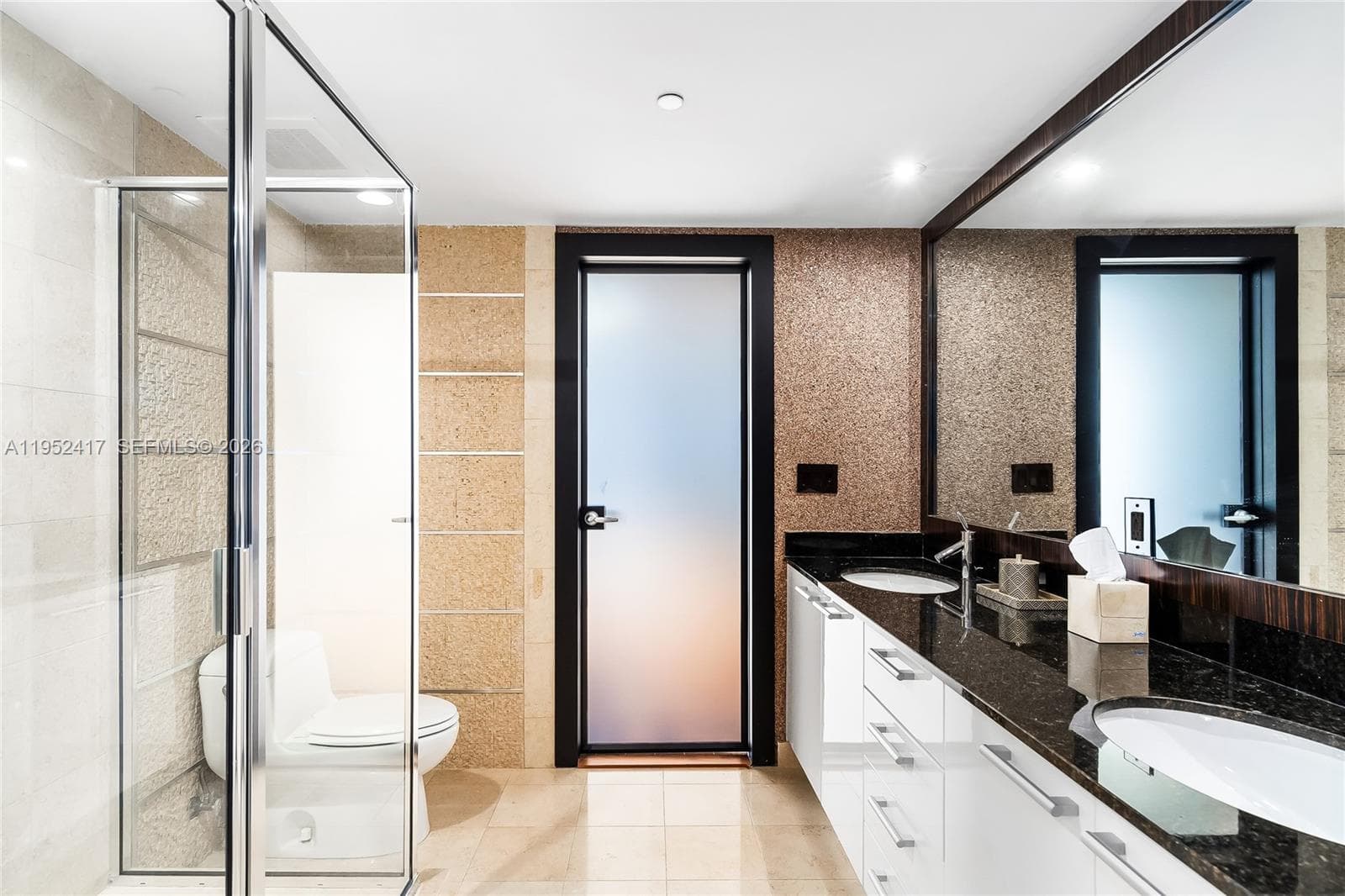 Ocean Four · #1403 in Sunny Isles Beach - Photo 17
