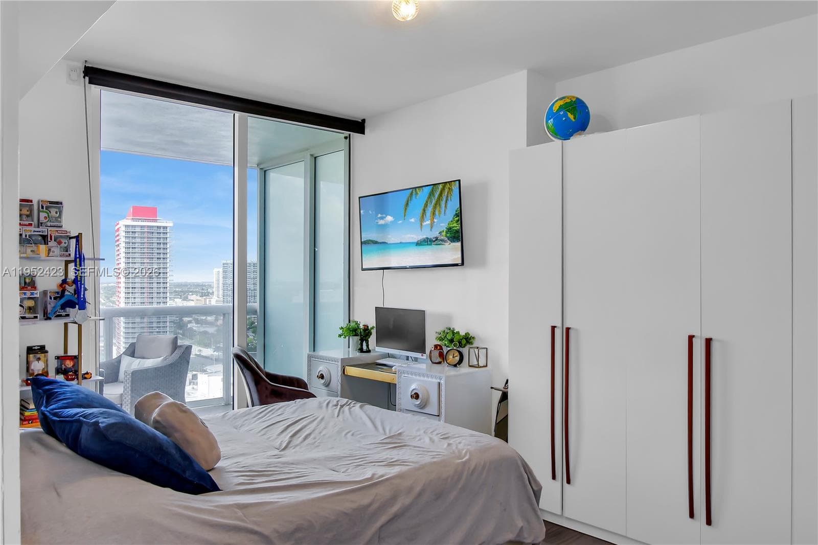 The Beach Club · #2208 in Hallandale Beach - Photo 13