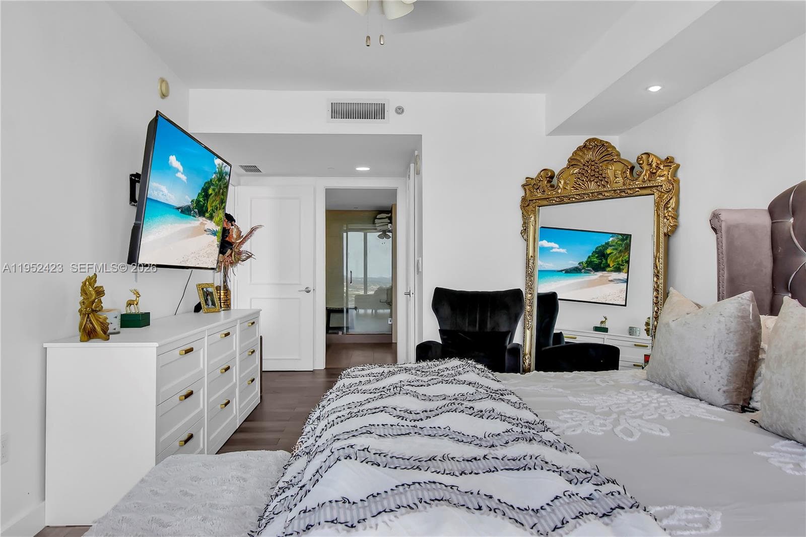 The Beach Club · #2208 in Hallandale Beach - Photo 7