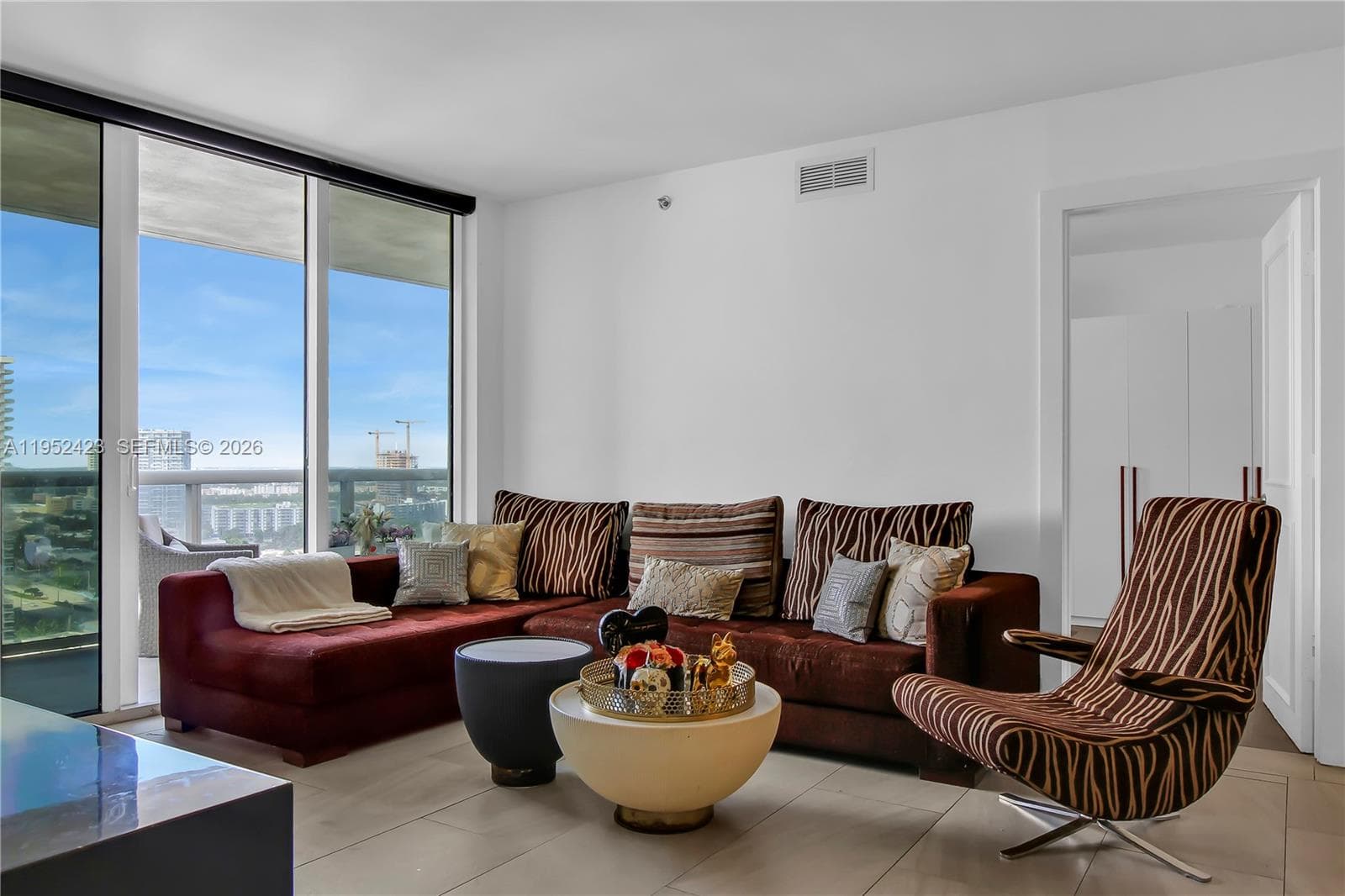 The Beach Club · #2208 in Hallandale Beach - Photo 3