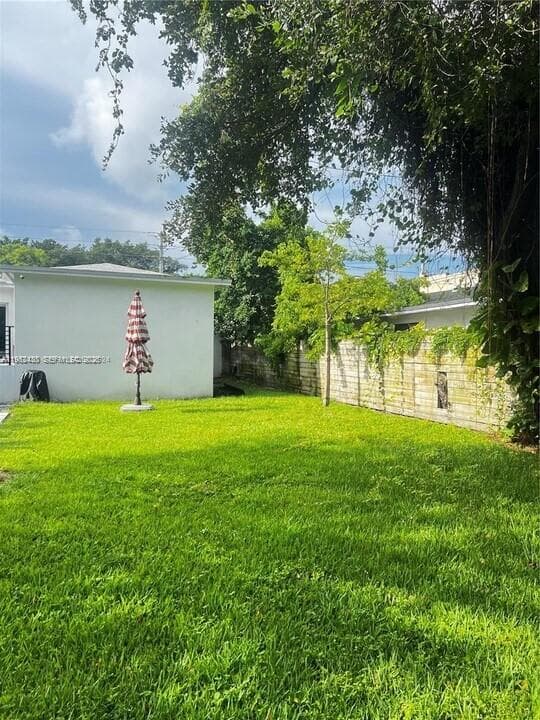 15 NW 52nd St photo 16