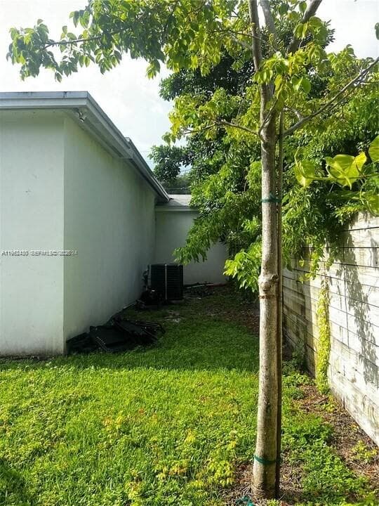 15 NW 52nd St photo 5